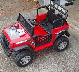 Power Wheels Jeep Truck Kids 2 seater with remote