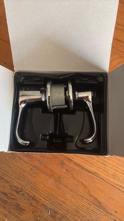 Brand new lock door handle
