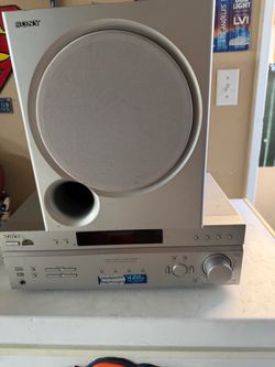 Sony Receiver And Surround Sound Speaker STR-K660P
