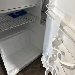 Mini fridge with freezer inside