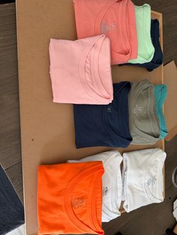 Lot of 8 Mixed Color T-Shirts