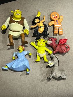 Shrek McDonald’s 7 Piece Toy Figure Set Puss boots Fiona Dragon Baby Gingerbread