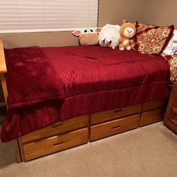 Twin Bed Frame/ Pull Out Frame 