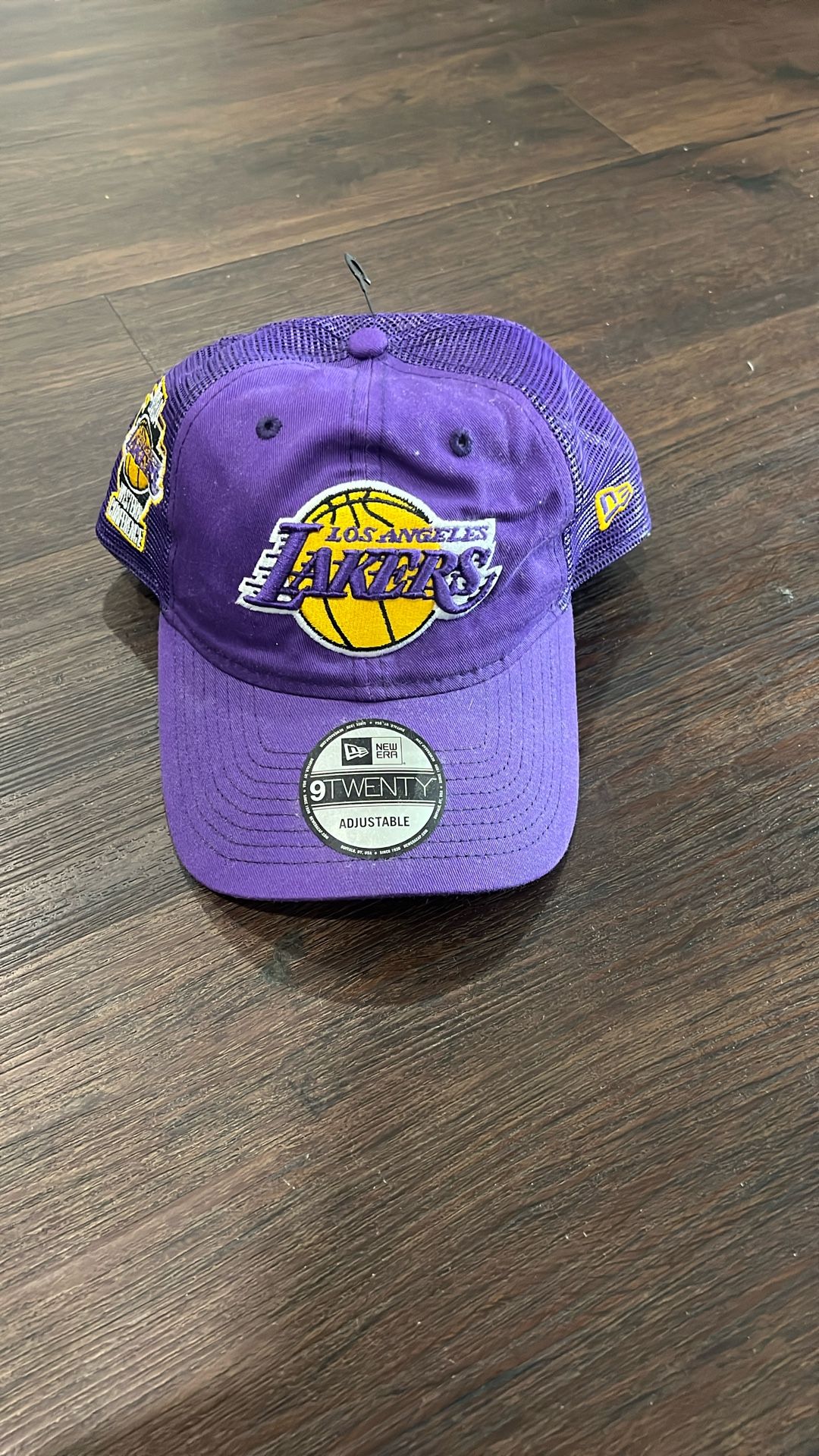 Lakers NBA Western Conference Win Hat
