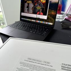 14inch MacBook Pro M3Pro 1TB SSD