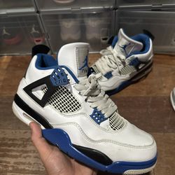 Jordan 4