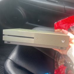 Xbox One S with Controller and Headset
