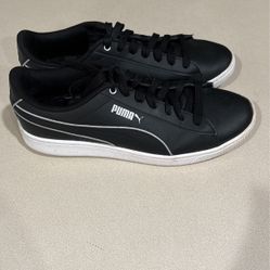 Ladies  Puma  Shoes