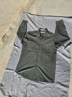 Dark Olive Green Long Sleeve Button-Up Shirt 16 neck 32/33 sleeve