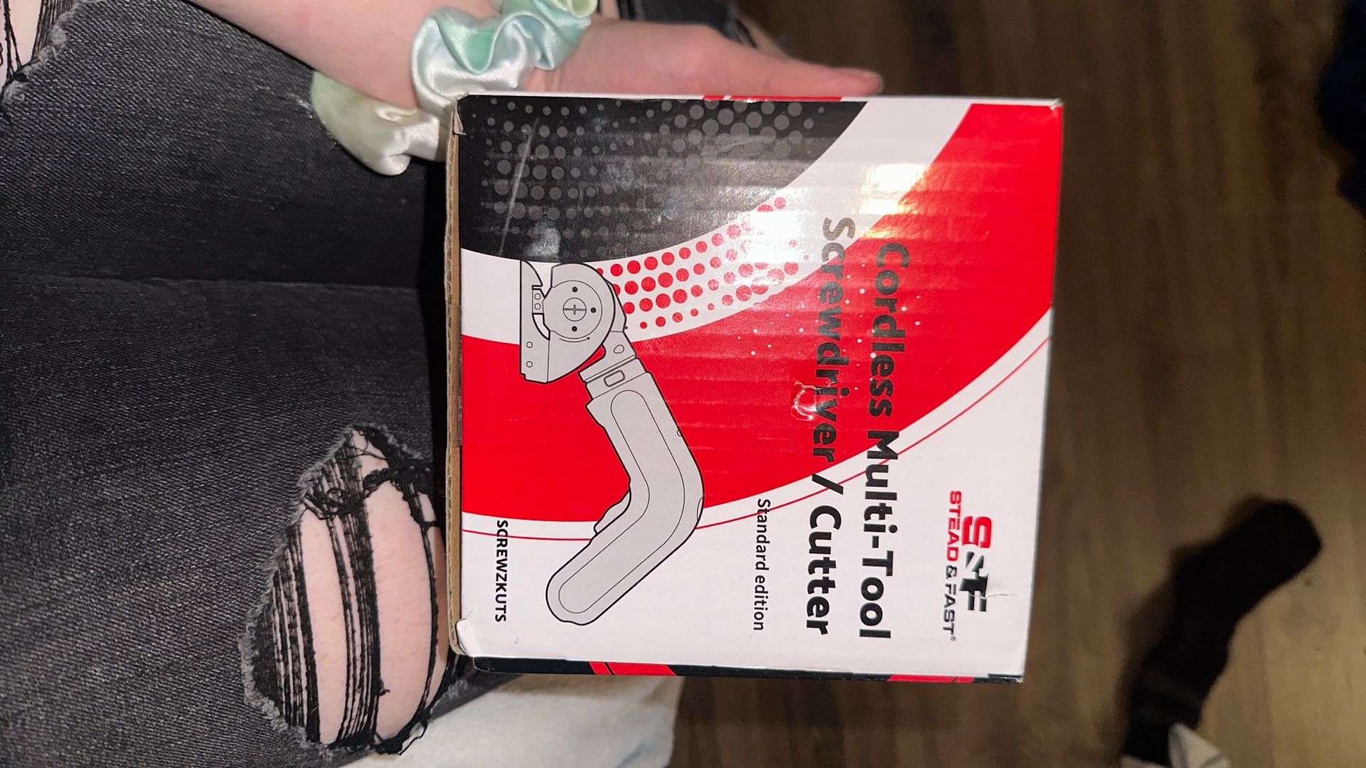 S&F Cordless Screwdriver/cutter 