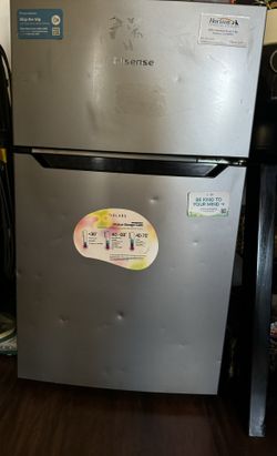Hisense Mini Fridge