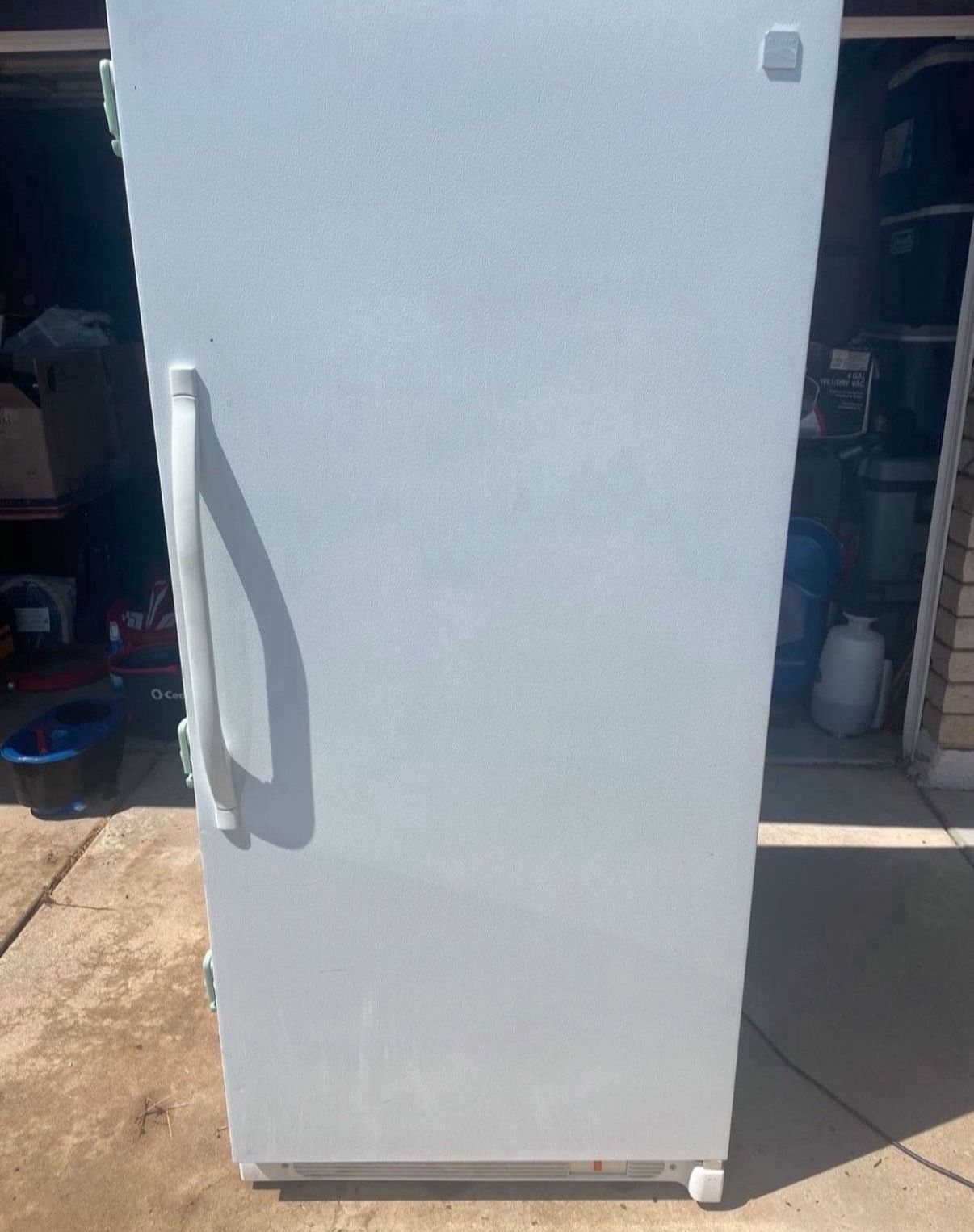 Upright Freezer 