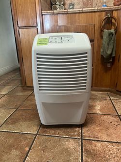 Home Dehumidifier Deshumidificador doméstico $100 o mejor oferta!! OBO
