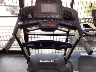 Sole TT8 High End Treadmill With ONLY 64 Run Hours