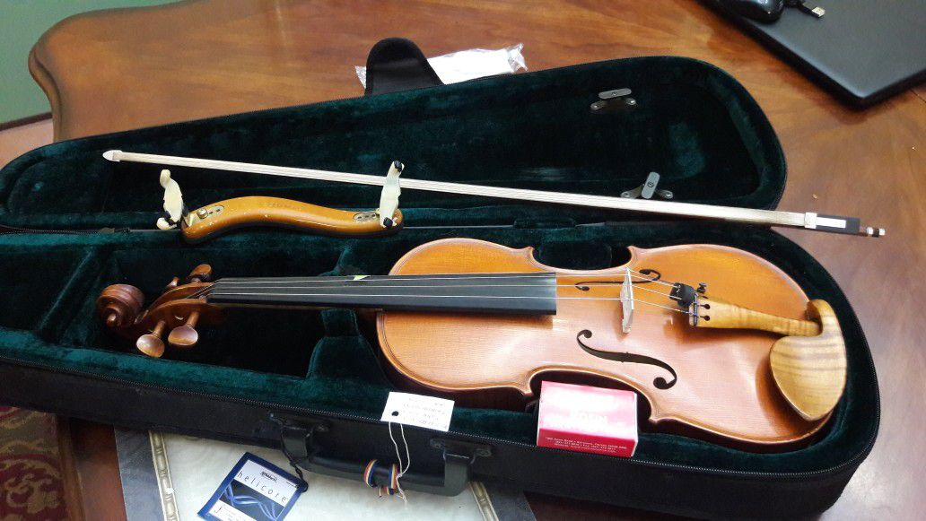 Full size violin 4/4 Galiga Gloria