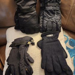 Ski Stuff 2 Pairs Pants 4 Pairs Of Gloves 1 Jacket  1 Helmet And Goggles  Wil Sell Separately 