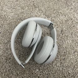 Beats Solo 3 