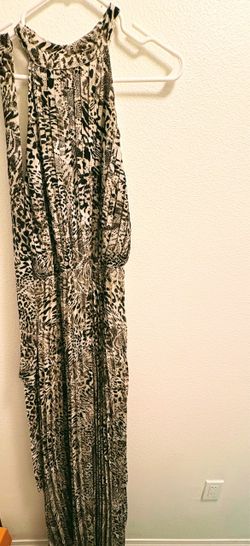 Animal Print Sleeveless Maxi Dress. Fashion Nova size M