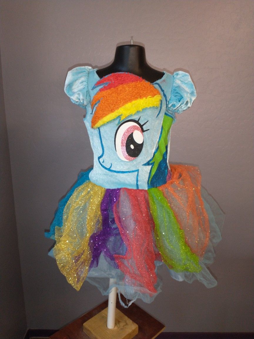 Girls "My Little Pony" : Rainbow Dash size small (6/7) dress up costume (Dress Only)
100% polyester