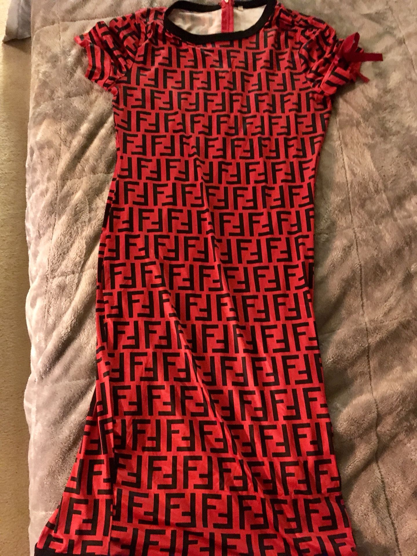 Red & black dress made fitted size xl