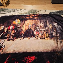 Horror movie queen size last supper blanket