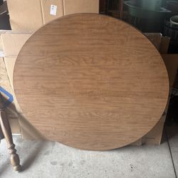 Round Table