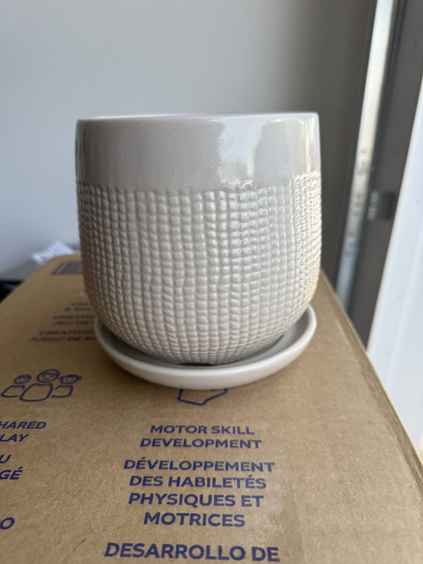 Assorted Ceramic Pots