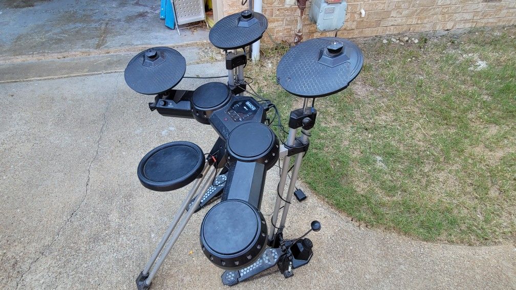 Simmons Electric Drum Set
