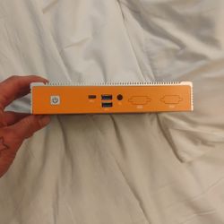 Fanless Computer 