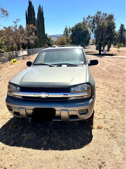 2003 Chevy Trailblazer LS in green