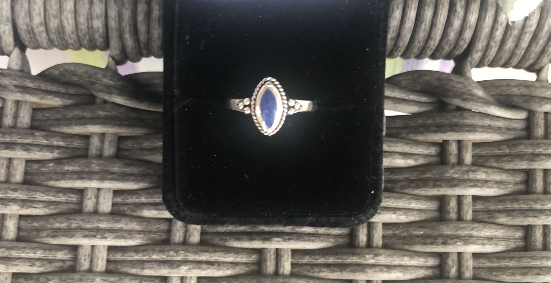 Nice Vintage Sterling Silver .925 Lapis Ring Size 7