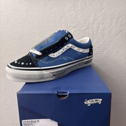 Old Skool Penalized Vans