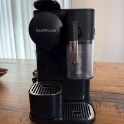 Nespresso Lattissima One Original Espresso Machine with Milk Frother by De'Longhi, Shadow Black