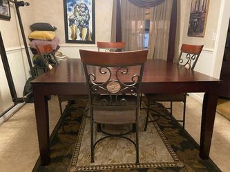 60" Dining Room Table