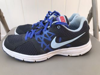 Men’s Nike Relentless shoes size 9.5