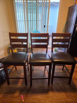 3 beautiful stools