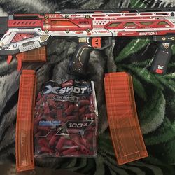 Nerf Rifle With Two Mags And Extra Bullets (need Gone Asap)
