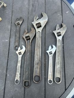 Crescent Adjustable Pliers Lot