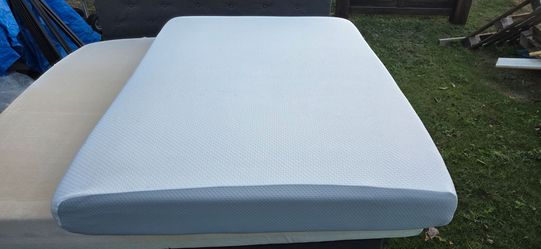 Full Size Mattress