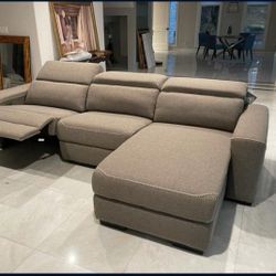 Power Recliner Sectional Couch Useful And Comfortable