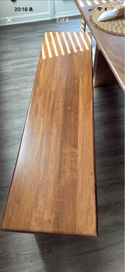 Isanti dining bench from Ashley furniture