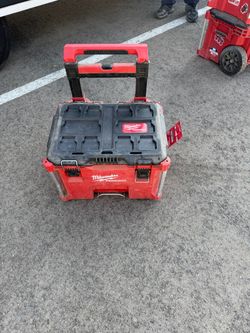 Milwaukee Packout Tool Box