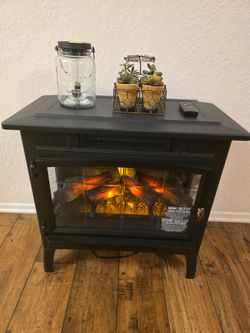 FREESTANDING ELECTRIC FIREPLACE