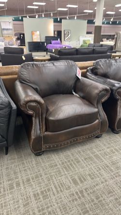 Rocky Mountain Leather Durango Chair | Cowboy Chesterfield