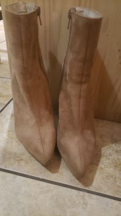 Size 5.5 Marca Forever 21