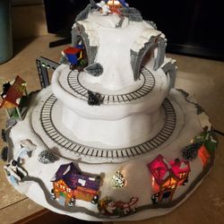 GEM! MR CHRISTMAS COMIN AROUND THE MOUNTAIN OVER 25 SONGS AND LIGHTS. 