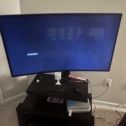 Samsung 55 Inch Curve Tv For Sale $300 With Tv Stand $400