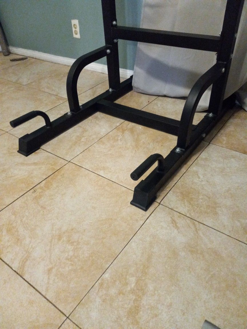 Dip Station Pull Up Bar for Sale in Compton, CA OfferUp