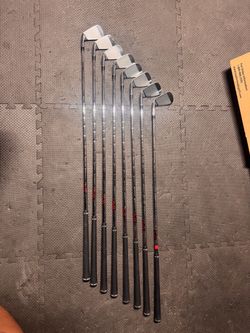 Taylor made rockebladez tour irons Pw-3iron with KBS tour shaft stiff