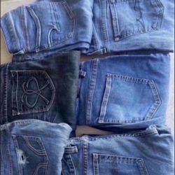 Pantalones Para Mujer En Buenas Condiciones Size 28 $10 Cada Uno 